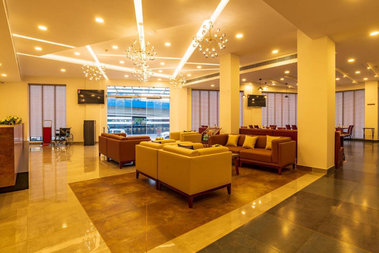 Arctic Hotel Kochi Luaran gambar