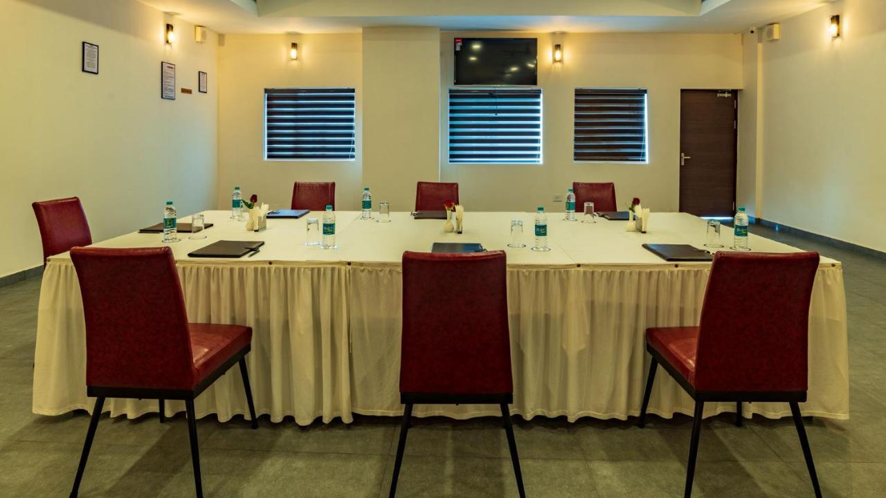 Arctic Hotel Kochi Luaran gambar