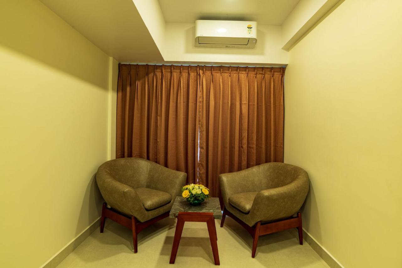 Arctic Hotel Kochi Luaran gambar