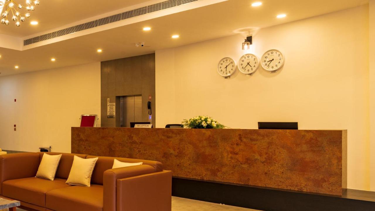 Arctic Hotel Kochi Luaran gambar