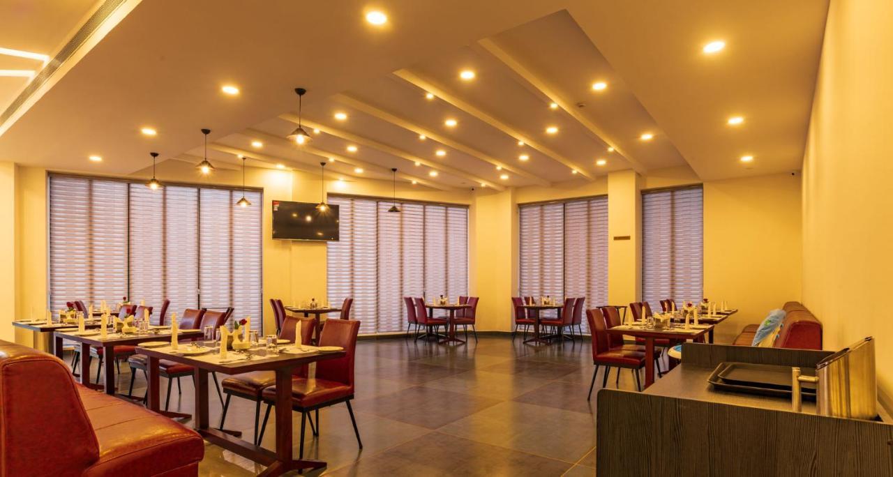 Arctic Hotel Kochi Luaran gambar