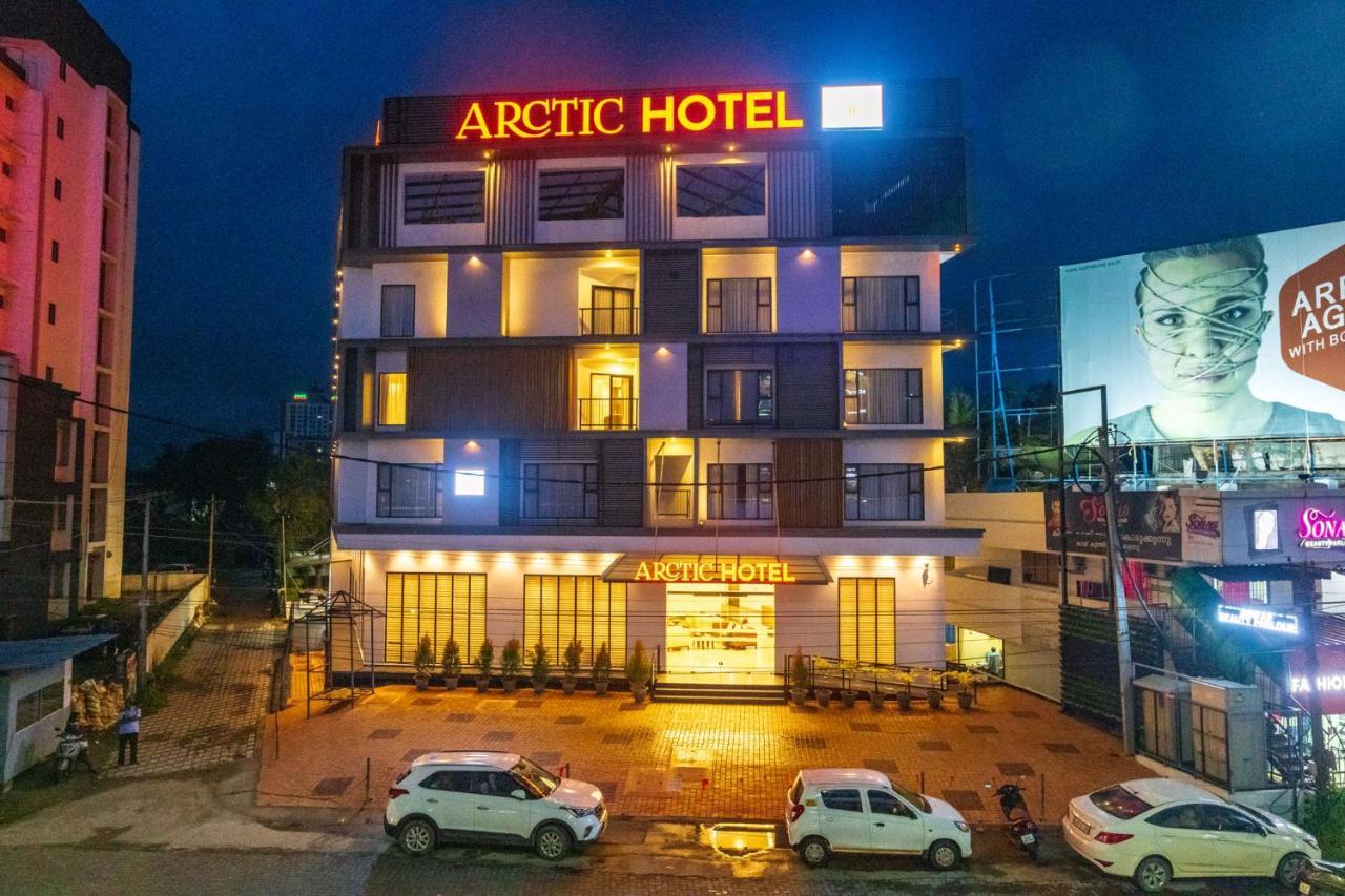 Arctic Hotel Kochi Luaran gambar